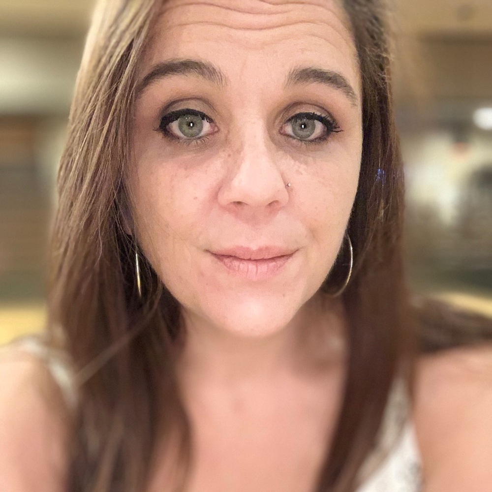 Meet your Posher, Kimberly